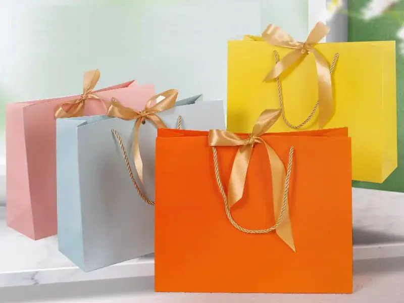Hangers Wholesale KK Carton Shopping Bag & Tissue Paper & Paper Box Wholesale - LEEVANS 3
