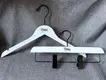 Curved Wooden Hangers Yes Wholesale - LEEVANS 2