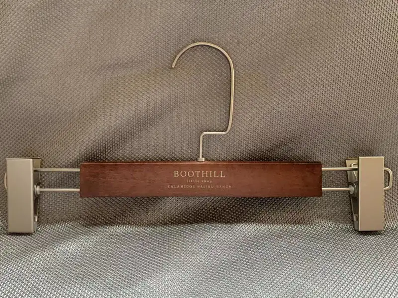 Wooden Coat Hanger 10-15 Days Wholesale - LEEVANS 4