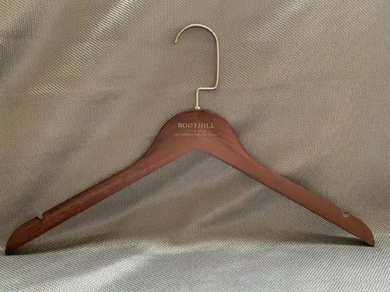 Wooden Coat Hanger 10-15 Days Wholesale - LEEVANS 3