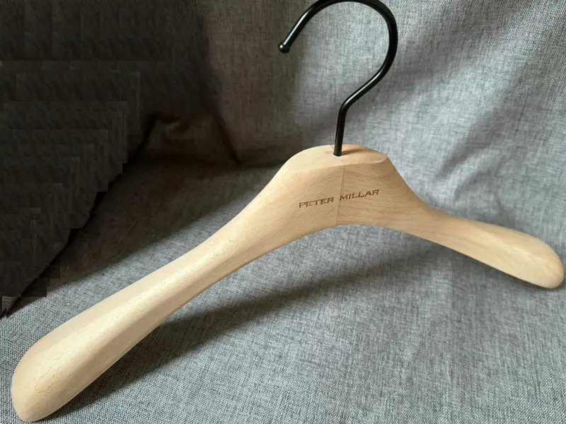 Personalized Wooden Hangers Display for Clothes by LEEVANS 2