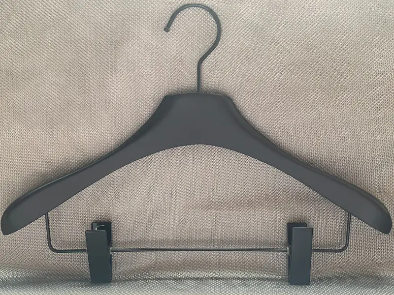 Curved Wooden Hangers KK Carton - - LEEVANS 4