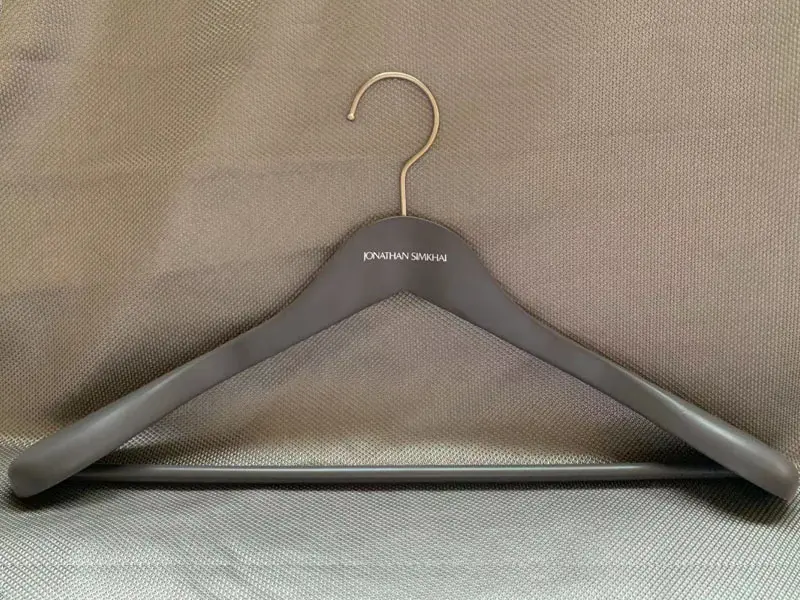 Wooden Coat Hanger KK Carton Wholesale - LEEVANS 5