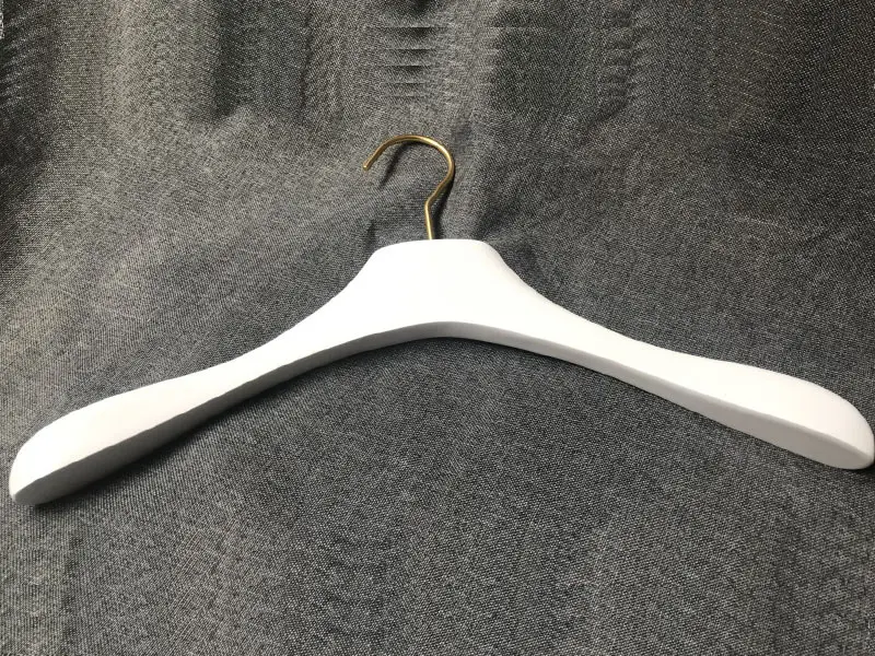 Wooden Dress Hangers Adult - - LEEVANS 4