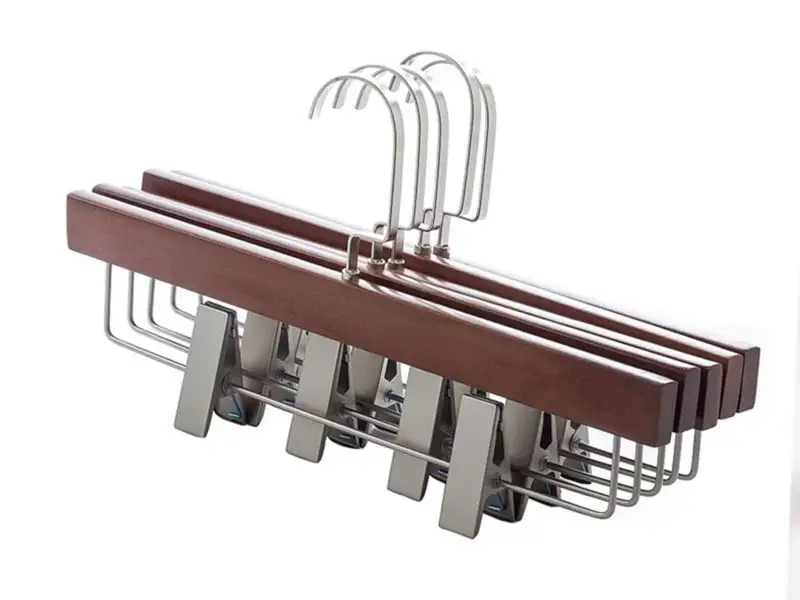 Hangers Wholesale 1 Week Wholesale - LEEVANS 5