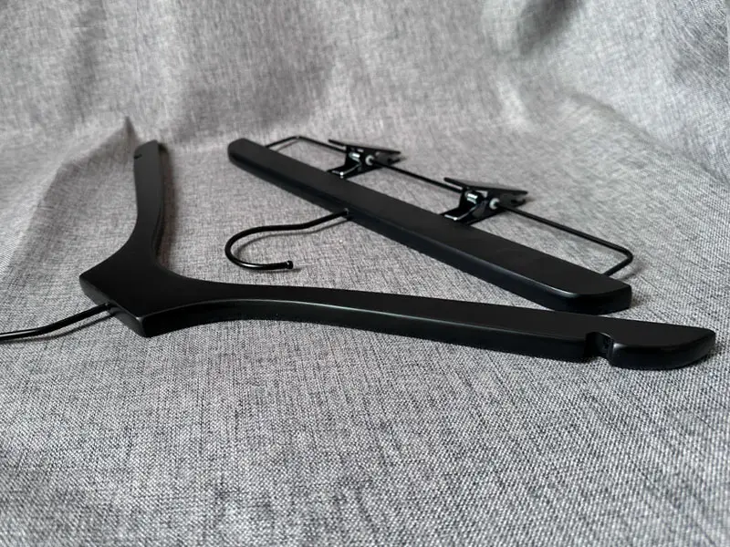 Personalized Wooden Hangers Display for Clothes by LEEVANS-1 6