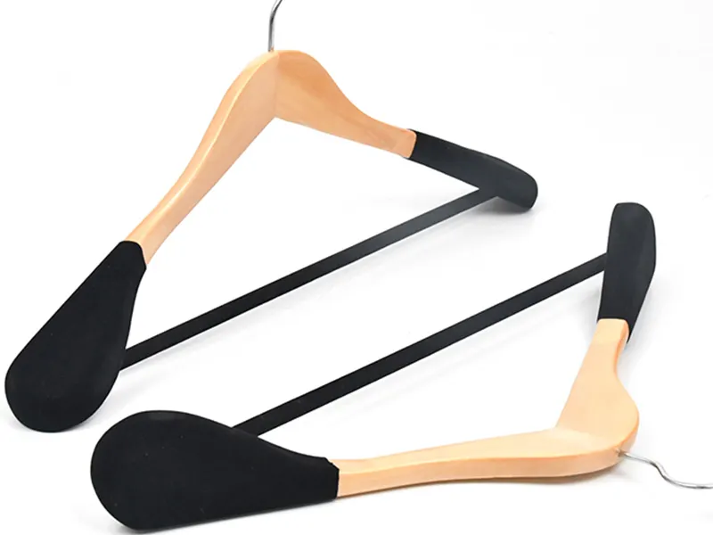 High Quality Wooden Hangers Yes by LEEVANS 2