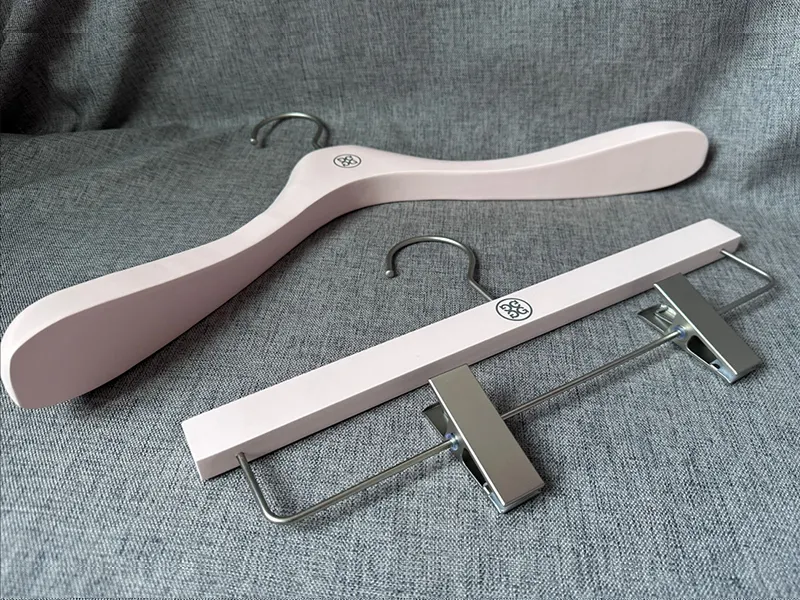 Decorative Wooden Hangers PayPal - - LEEVANS 3