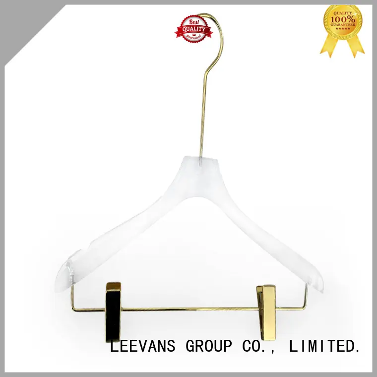 modern clothes hangers coat for casuals LEEVANS 1