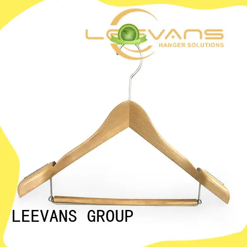 LEEVANS online thin wooden hangers finish for children 1