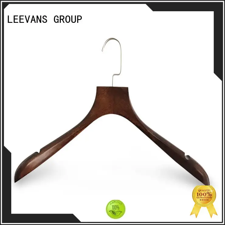 LEEVANS online childrens wooden hangers supplier for clothes 1