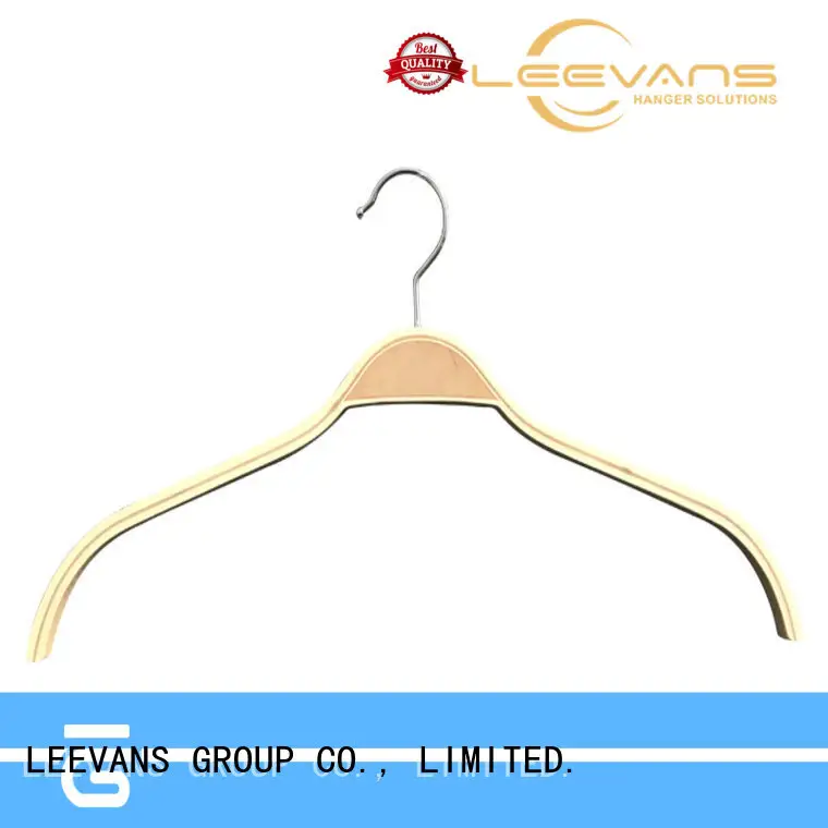 LEEVANS extension personalised wooden hangers for business for kids 1