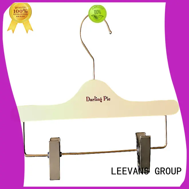 LEEVANS surface non slip wooden hangers for business for pants 1