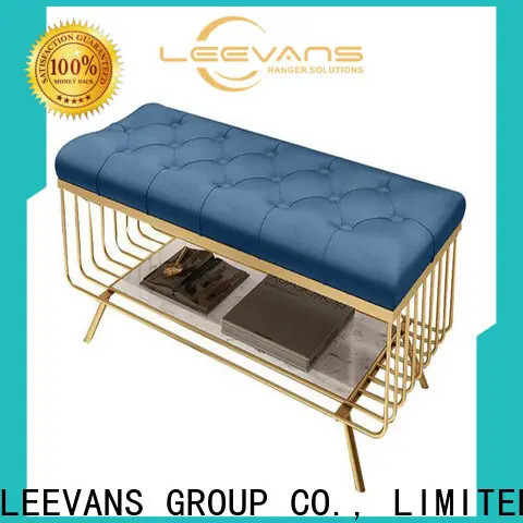 Wholesale clothing shop seating for business 1