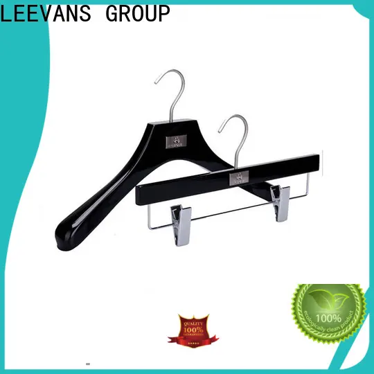 LEEVANS Custom wooden baby hangers for business for skirt 1