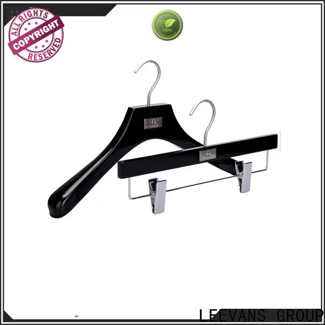 LEEVANS Wholesale black wooden hangers company for pants 1