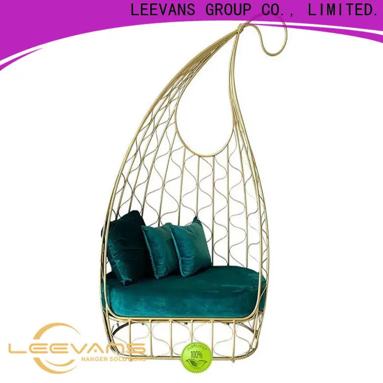 LEEVANS clothing shop seating manufacturers1 1