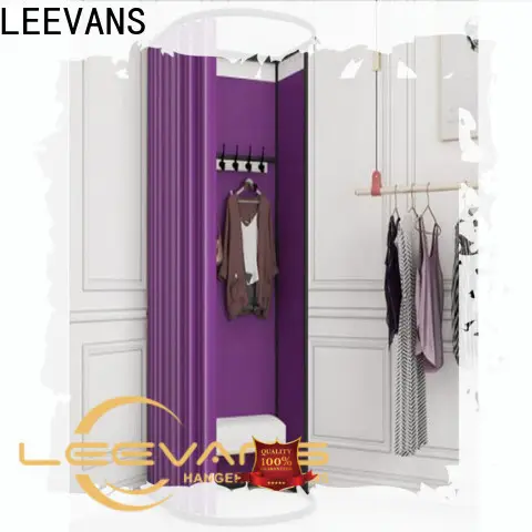 LEEVANS clothing store dressing room for business 1