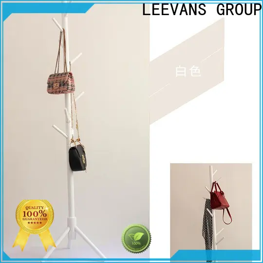 LEEVANS clothing display Suppliers1 1