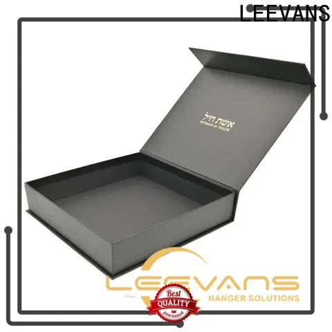 LEEVANS Wholesale clothing display company1 1