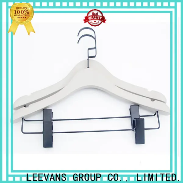 Top hanger for clothes online black factory for clothes 1