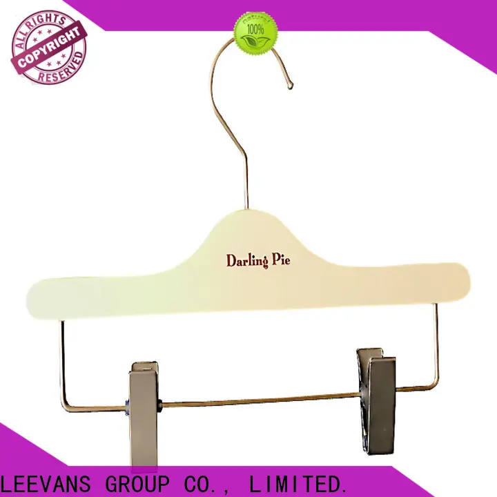 Wholesale small wooden hangers shape Supply for pants 1