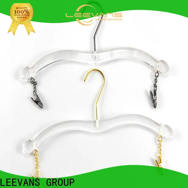 LEEVANS personalized hangers company 1