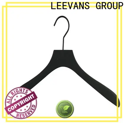 LEEVANS sturdy coat hangers Supply 1