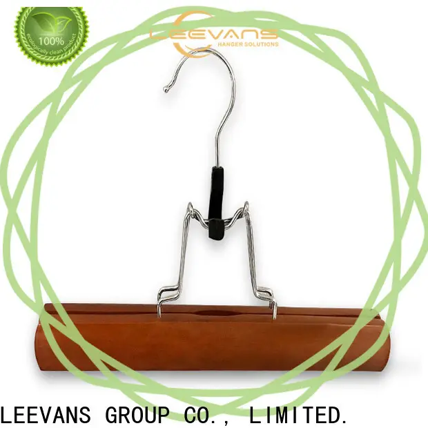 LEEVANS slim wooden hangers Suppliers 1