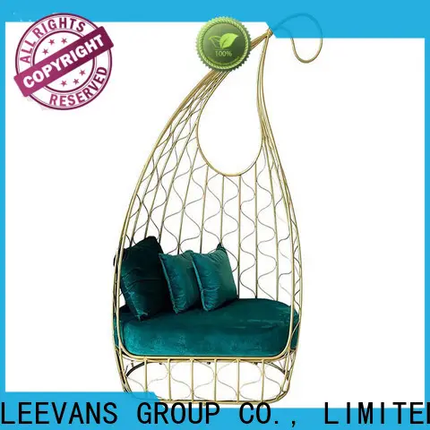 LEEVANS Top clothing shop seating manufacturers 1