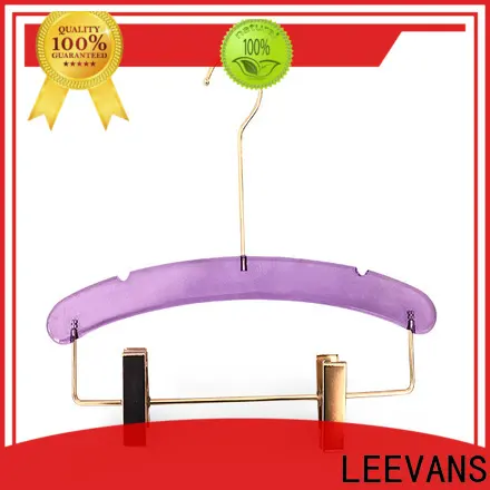 High-quality white hangers for business 1