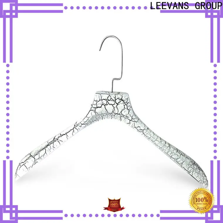 LEEVANS Latest cheap wooden coat hangers factory 1