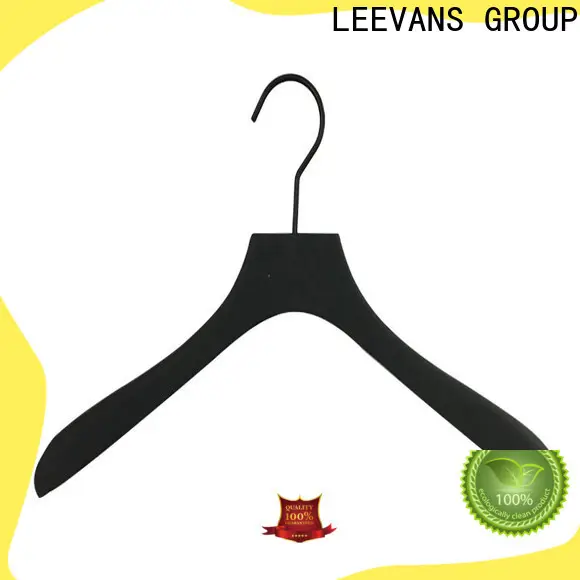 LEEVANS Wholesale wooden baby hangers manufacturers 1