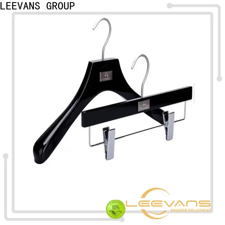 LEEVANS Wholesale where to buy wooden clothes hangers manufacturers 1