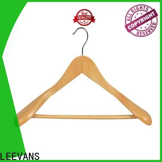 LEEVANS white hangers Supply1 1