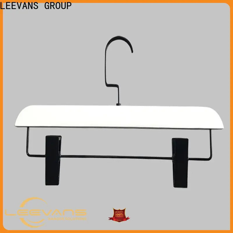 New black wooden hangers Suppliers 1