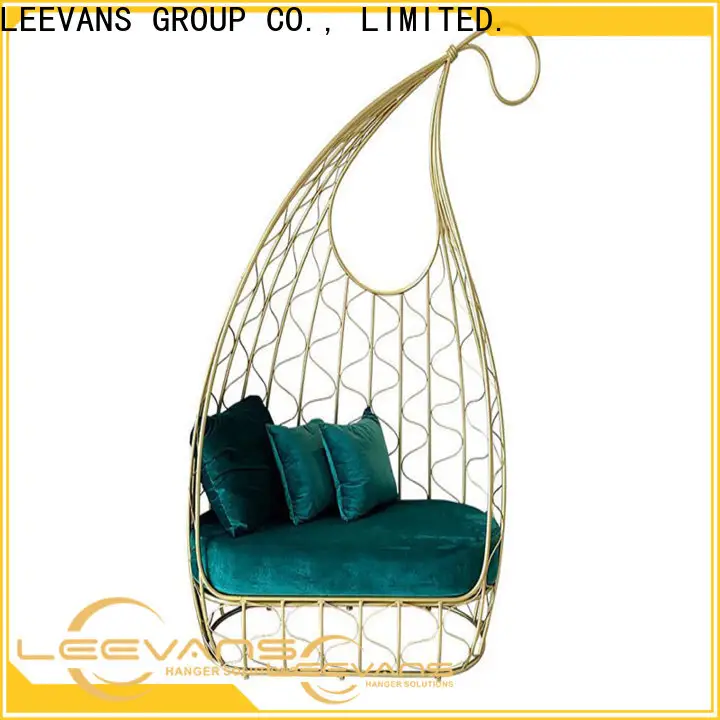 LEEVANS clothing shop seating company5 1