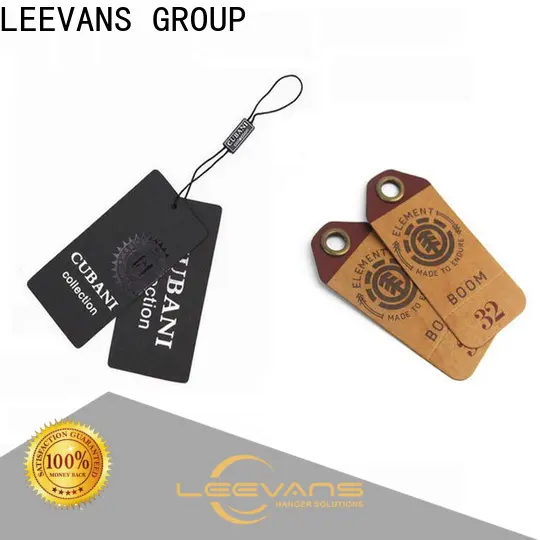 LEEVANS clothing display for business3 1