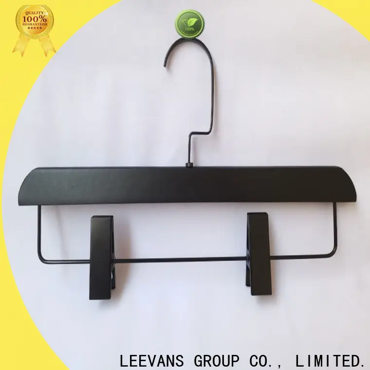 New wooden baby hangers factory 1