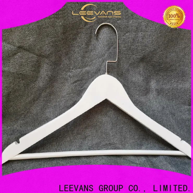 LEEVANS Latest clip coat hangers manufacturers 1
