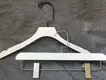 LEEVANS New wooden baby hangers Suppliers 2