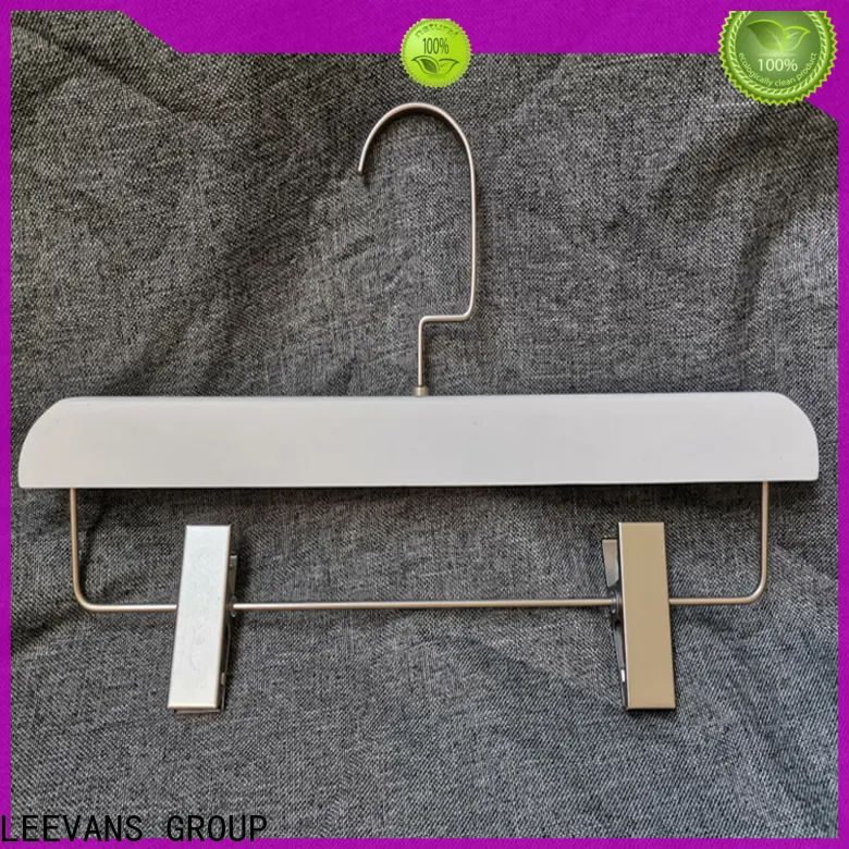 LEEVANS ikea coat hangers factory 1
