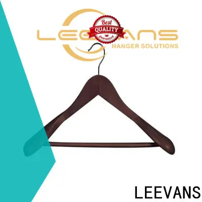 LEEVANS Wholesale wooden hangers factory 1