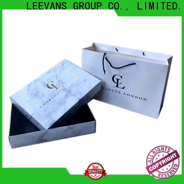 Latest clothing display Supply 1