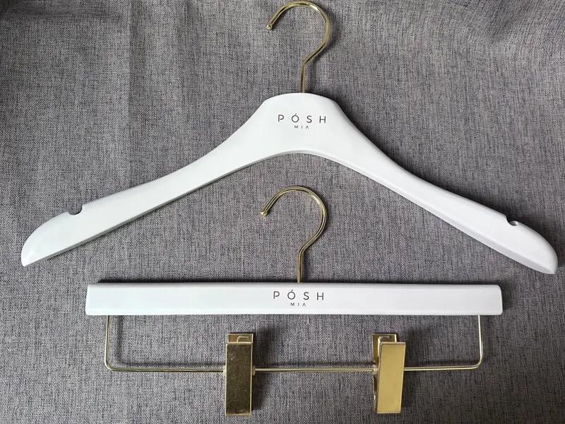 Children's Coat-hanger Customized by LEEVANS 6
