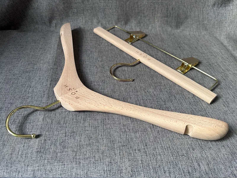 Wooden Shirt Hangers Yes Wholesale - LEEVANS 6