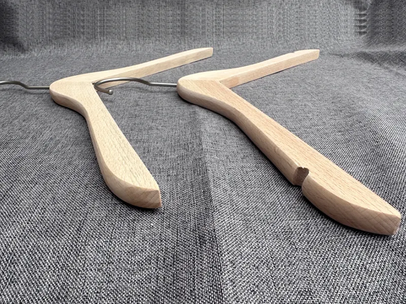 The Wooden Hanger DDP / EXW Wholesale - LEEVANS 5