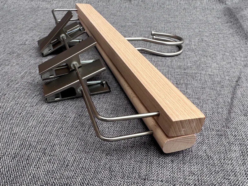 Wood Hangers with Clips Yes by LEEVANS 4