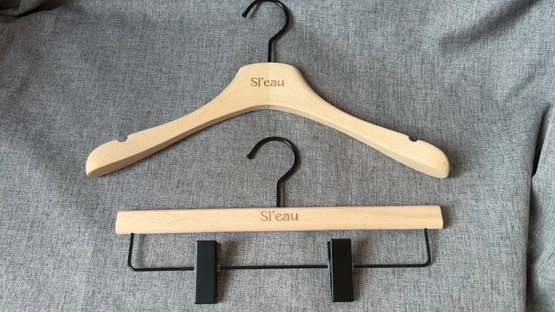 Un-coated beech wooden hanger with slots 1