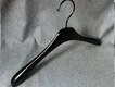 China Hanger Yes - - LEEVANS 2